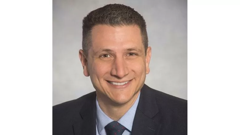 Image of Jon Ray.